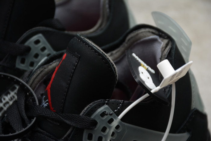 off-white x air jordan 4